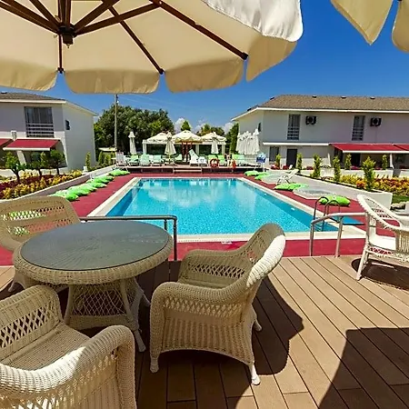 Vela Garden Çeşme